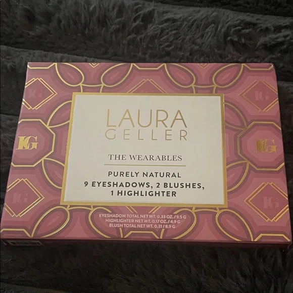 Laura Geller The Wearables Purely Natural palette. - Picture 1 of 2